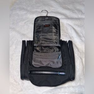 TUMI Hanging Toiletry Bag - Excellent Condition!!!